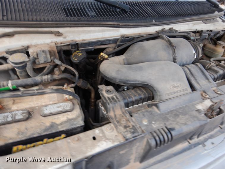 image for item FG9997 1997 Ford E350 box truck