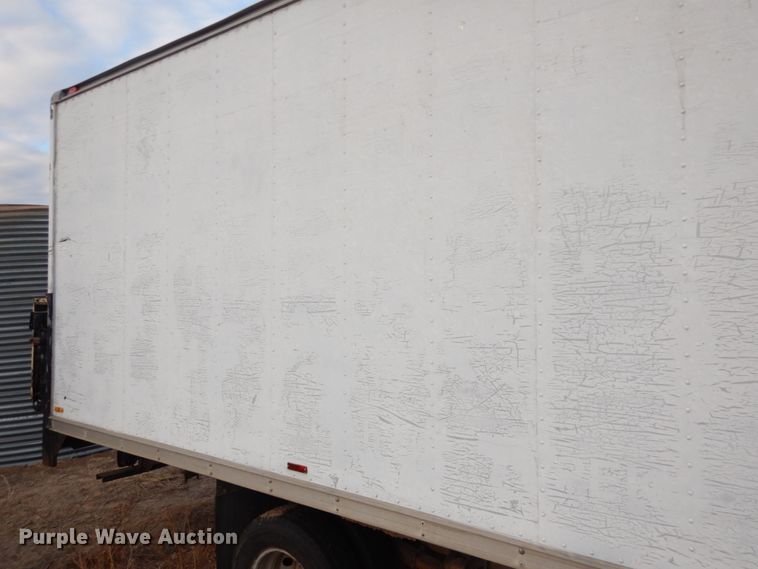 image for item FG9997 1997 Ford E350 box truck