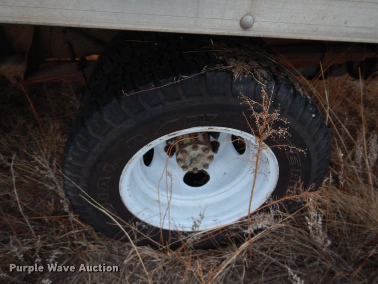 image for item FG9997 1997 Ford E350 box truck