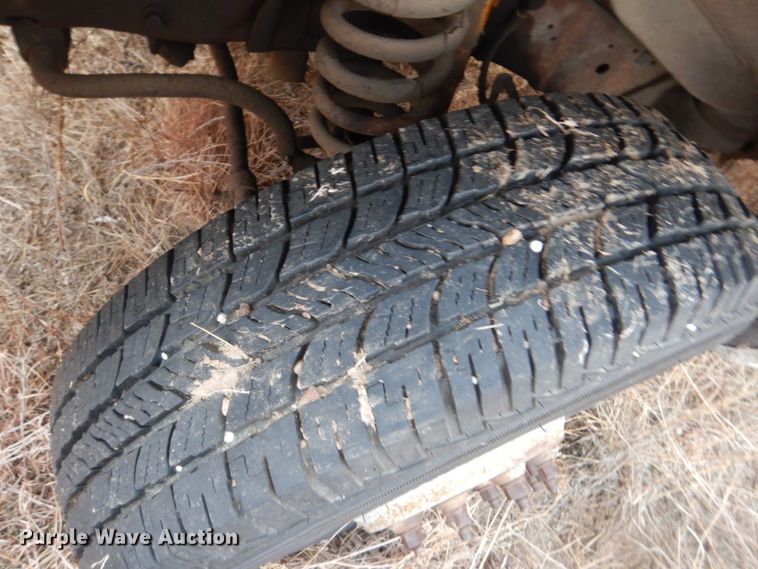 image for item FG9997 1997 Ford E350 box truck