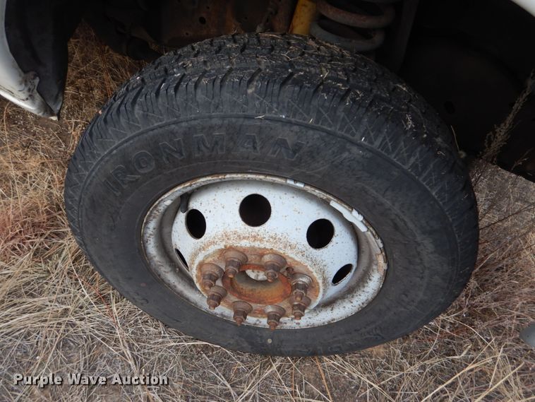 image for item FG9997 1997 Ford E350 box truck