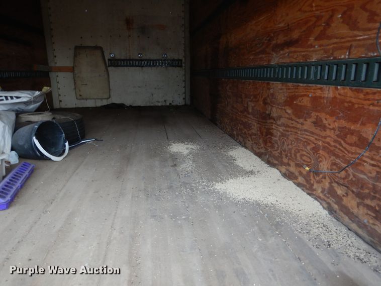 image for item FG9997 1997 Ford E350 box truck