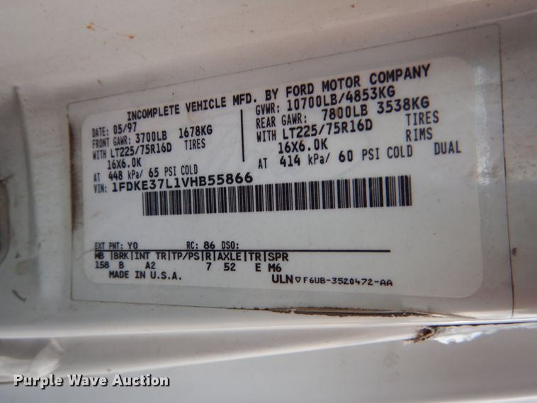 image for item FG9997 1997 Ford E350 box truck