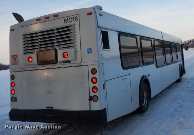 image for item FU9066 2006 New Flyer D40LF coach bus