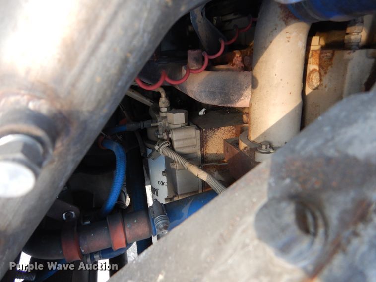 image for item FU9066 2006 New Flyer D40LF coach bus