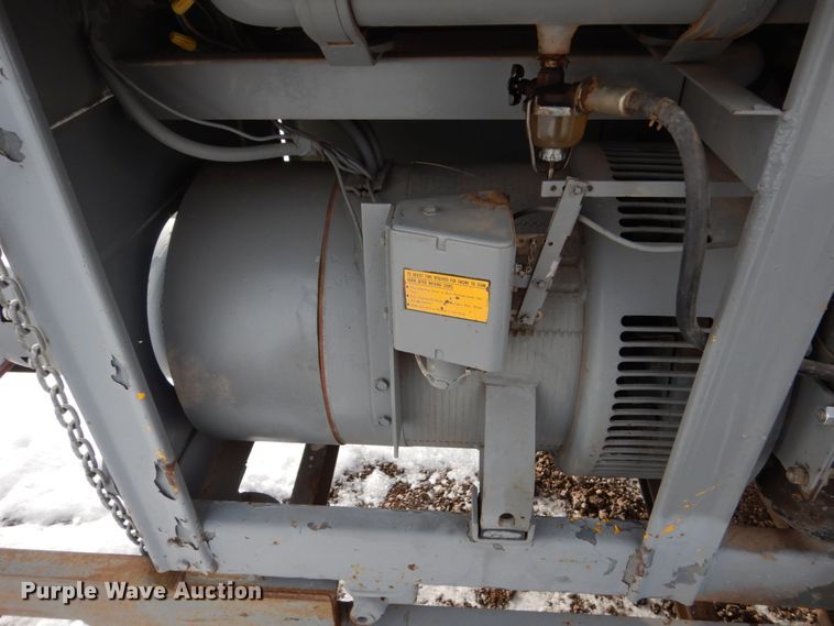 image for item FU9200 Lincoln SA-200-F162 welder