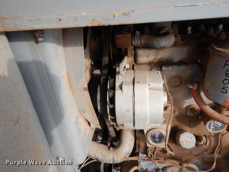 image for item FU9200 Lincoln SA-200-F162 welder