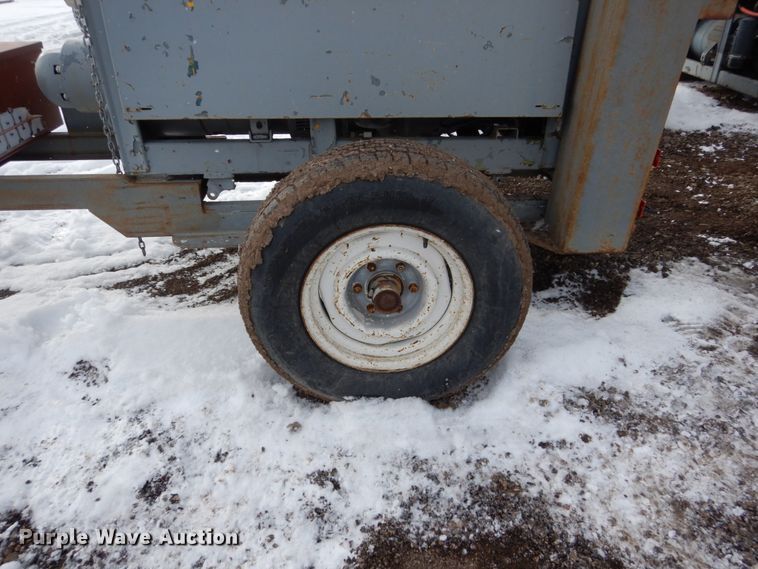 image for item FU9200 Lincoln SA-200-F162 welder