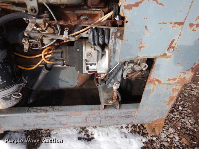 image for item FU9201 Lincoln SA-200-F-163 welder