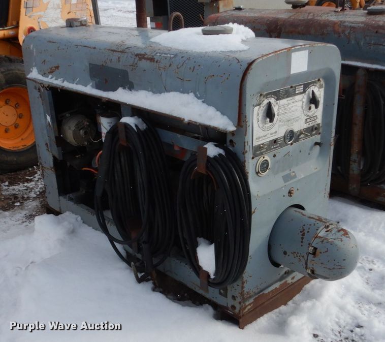 image for item FU9202 Lincoln SA-220-F-163 welder
