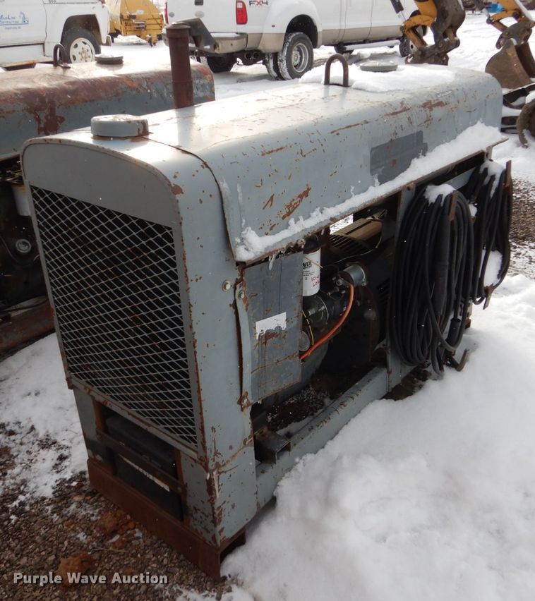 image for item FU9202 Lincoln SA-220-F-163 welder