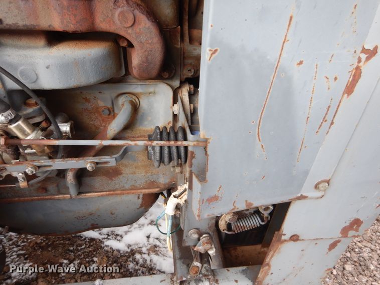 image for item FU9202 Lincoln SA-220-F-163 welder