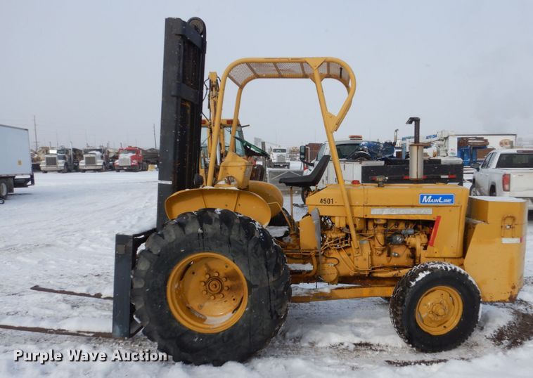 image for item FU9205 International forklift