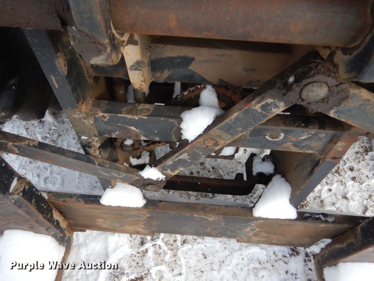 image for item FU9205 International forklift