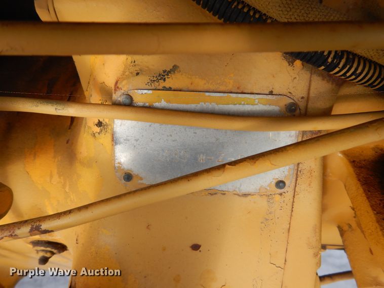 image for item FU9205 International forklift