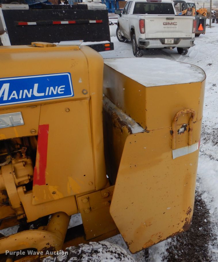 image for item FU9205 International forklift