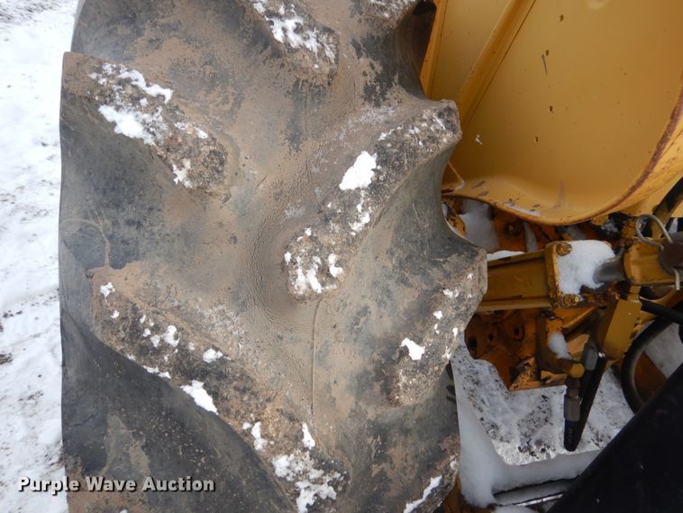 image for item FU9205 International forklift