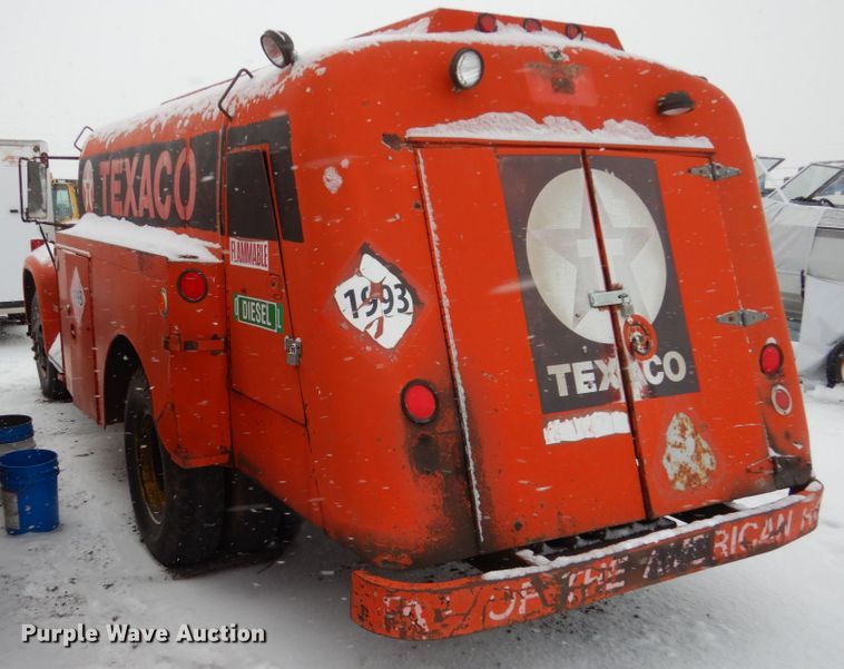 image for item FU9212 1974 International 1700 fuel truck