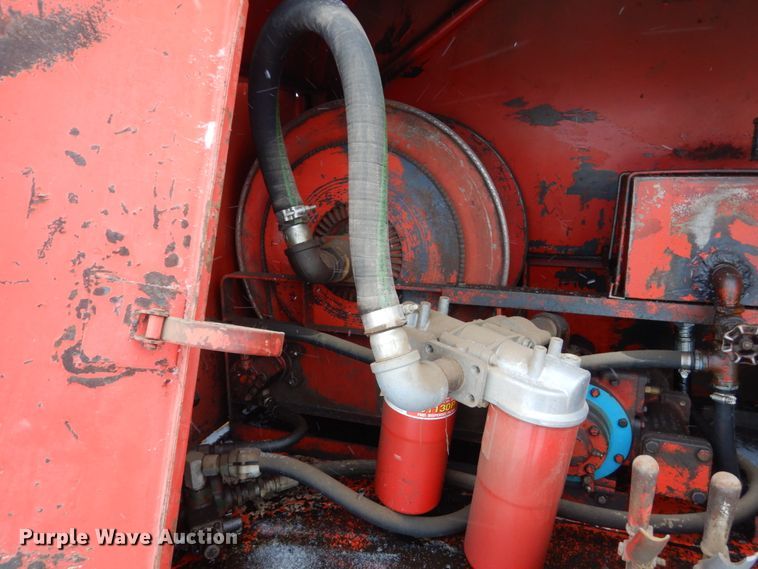 image for item FU9213 1974 International 1600 fuel truck