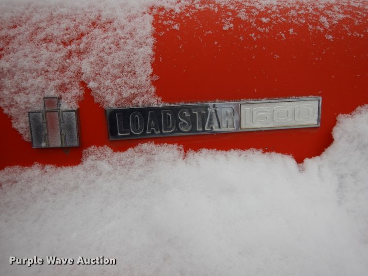 image for item FU9213 1974 International 1600 fuel truck