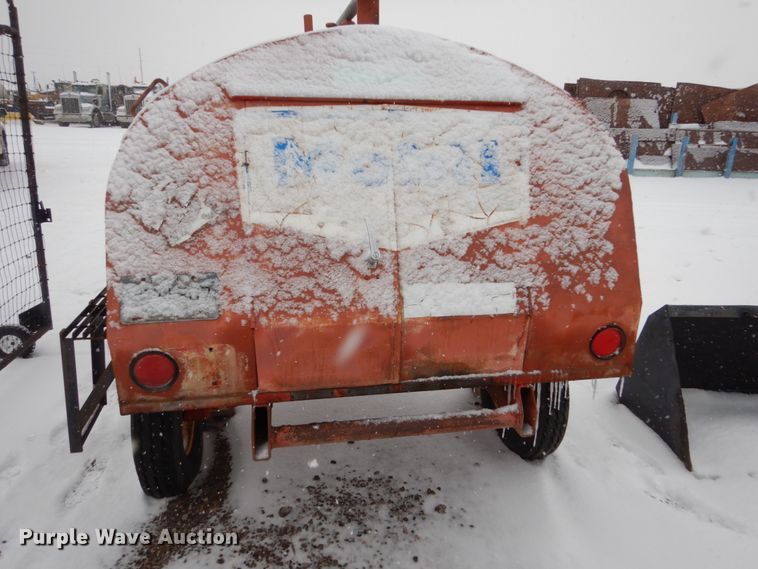 image for item FU9214 Fuel tank trailer