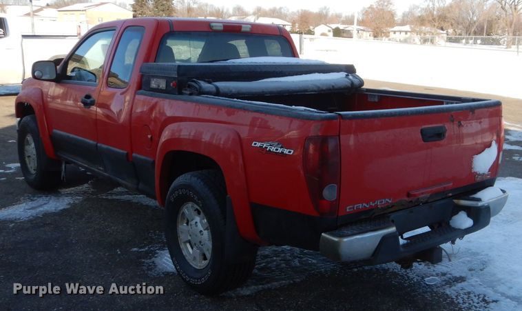 image for item FU9219 2006 GMC Canyon Ext. Cab pickup truck