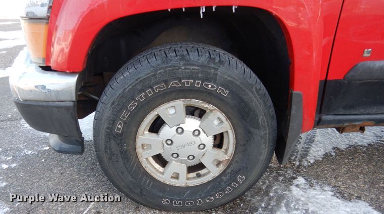 image for item FU9219 2006 GMC Canyon Ext. Cab pickup truck