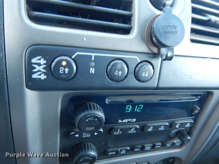 image for item FU9219 2006 GMC Canyon Ext. Cab pickup truck