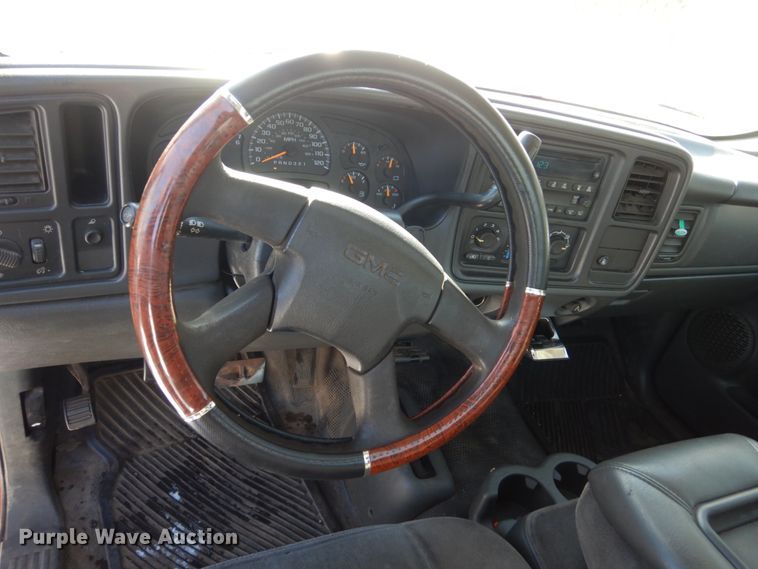 image for item FU9222 2006 GMC Sierra 1500 pickup truck