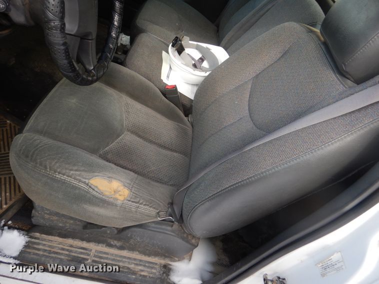 image for item FU9227 2003 Chevrolet Silverado 1500 pickup truck