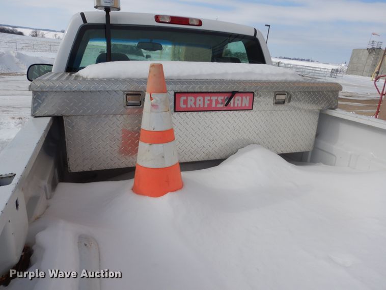 image for item FU9227 2003 Chevrolet Silverado 1500 pickup truck