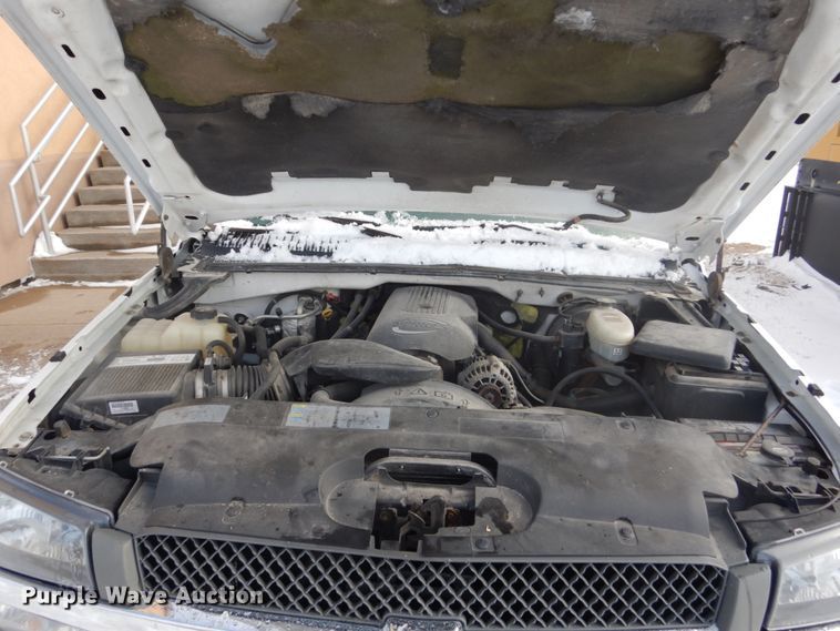 image for item FU9227 2003 Chevrolet Silverado 1500 pickup truck