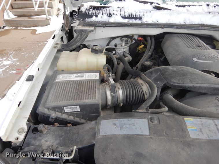 image for item FU9227 2003 Chevrolet Silverado 1500 pickup truck