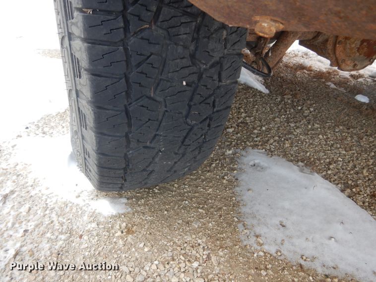 image for item FU9227 2003 Chevrolet Silverado 1500 pickup truck