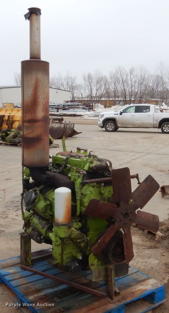 image for item FU9237 (3) Detroit Diesel four cylinder diesel engines