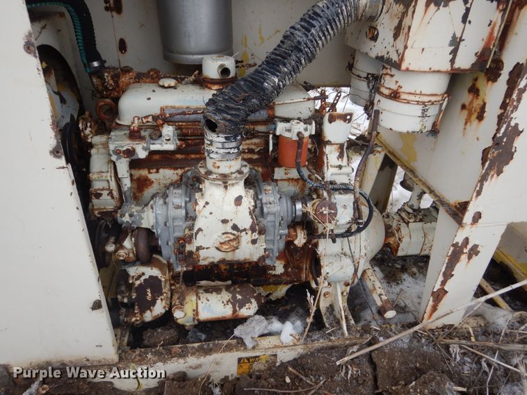 image for item FU9237 (3) Detroit Diesel four cylinder diesel engines