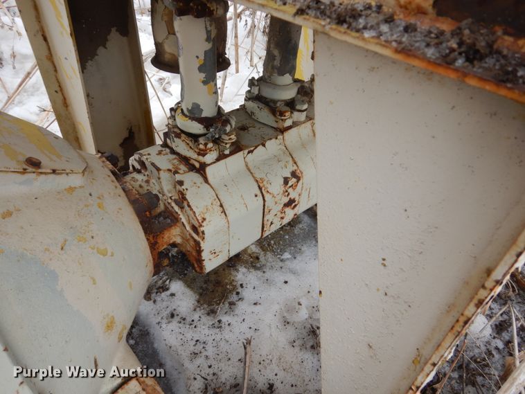 image for item FU9237 (3) Detroit Diesel four cylinder diesel engines