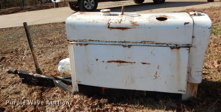 image for item FU9756 Lincoln SA-200-F-163 arc welder