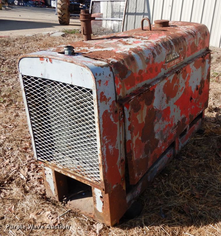 image for item FU9757 Lincoln SA-200-F-163 arc welder
