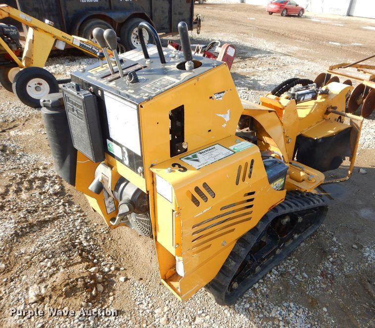 image for item FY9015 2015 Vermeer SC30TX stump grinder