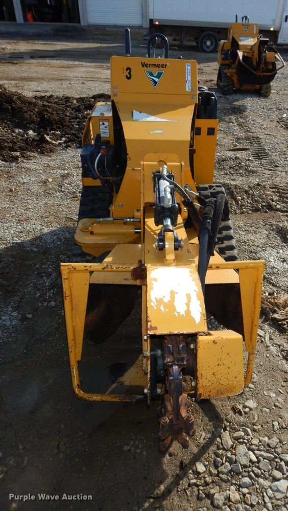 image for item FY9015 2015 Vermeer SC30TX stump grinder