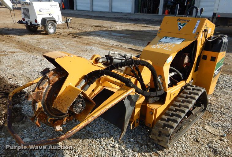 image for item FY9016 2014 Vermeer SC30TX stump grinder