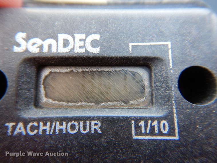 image for item FY9016 2014 Vermeer SC30TX stump grinder