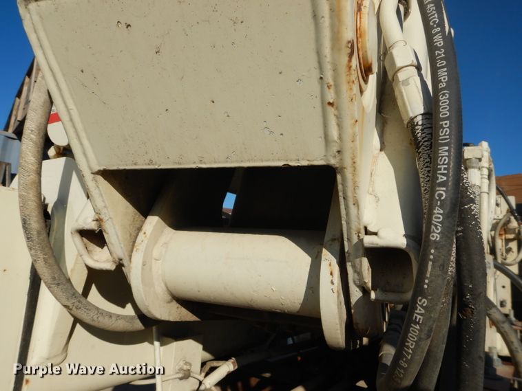 image for item FY9037 National Crane N-85 crane