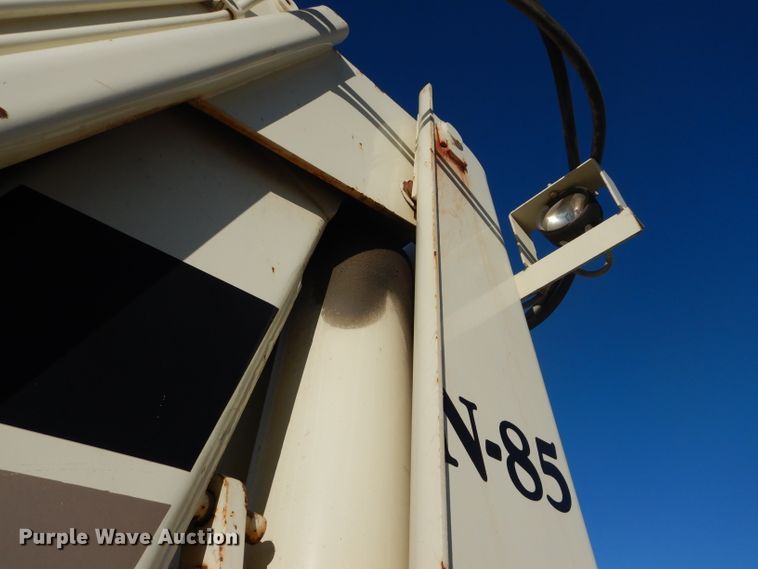 image for item FY9037 National Crane N-85 crane