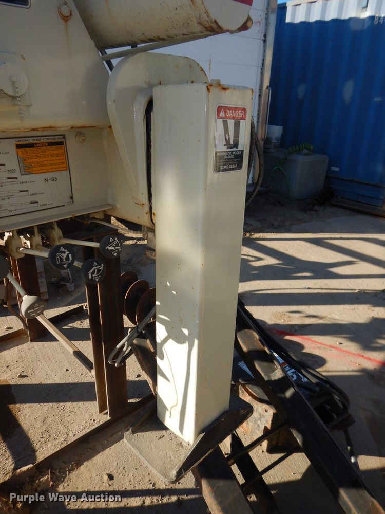 image for item FY9037 National Crane N-85 crane