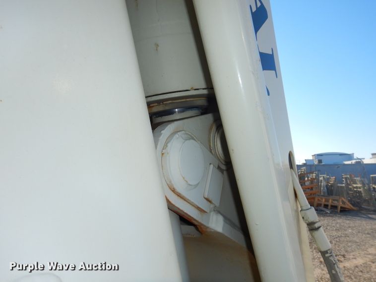 image for item FY9037 National Crane N-85 crane