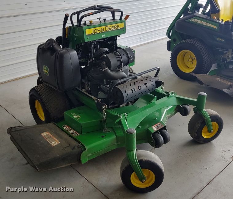 image for item FY9754 John Deere 652R Quik Trak ZTR lawn mower