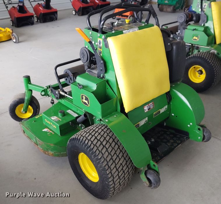 image for item FY9754 John Deere 652R Quik Trak ZTR lawn mower