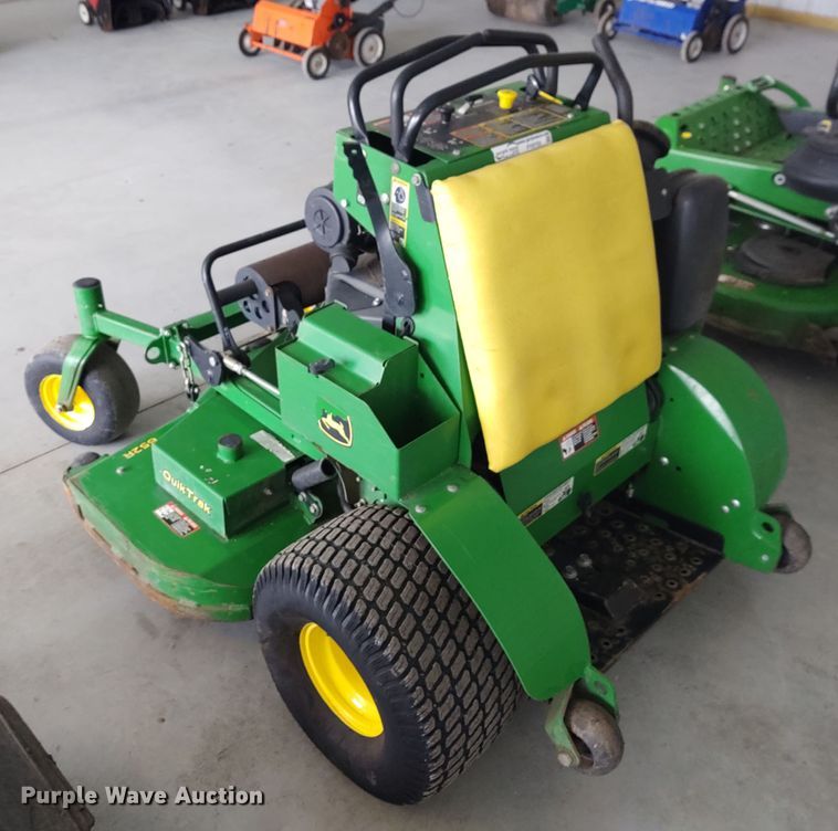 image for item FY9755 John Deere 652R Quik Trak ZTR lawn mower